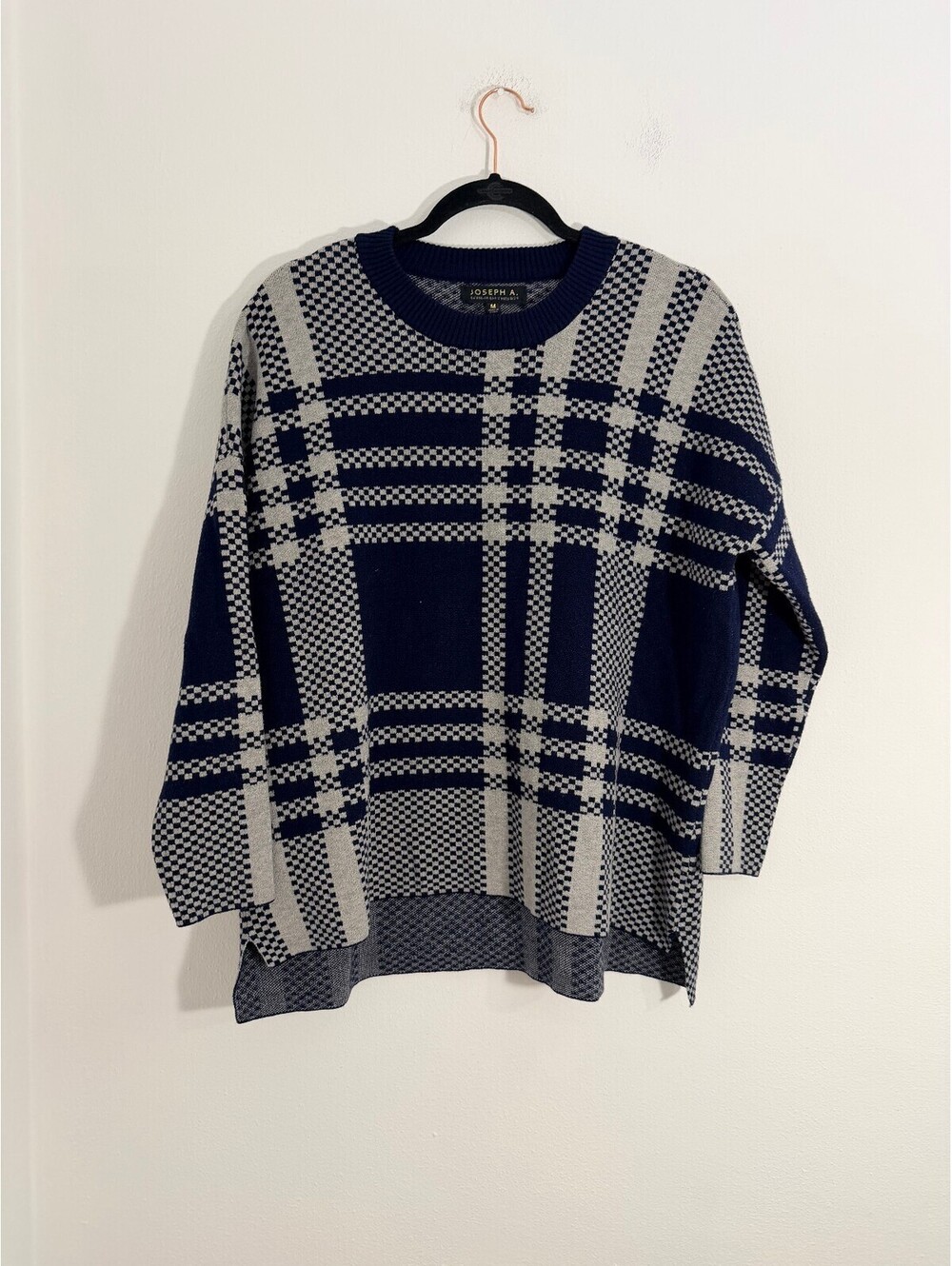 Joseph A Women’s M Navy Gray Plaid Oversized High-Low Crewneck Sweater